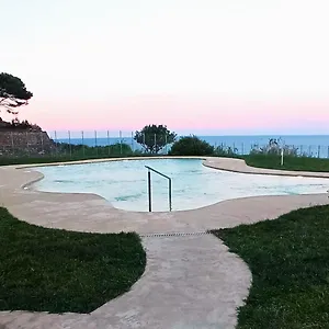 Stella Del Mare - Casa Incantevole Con Piscina E Parcheggio Privato , Cervo Italia